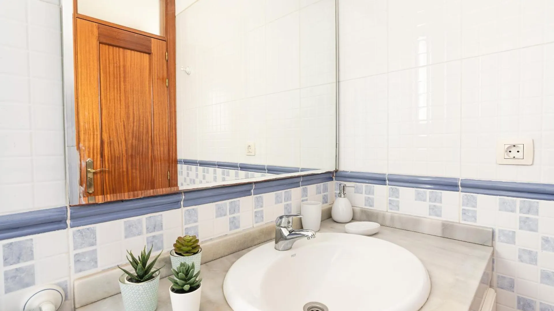 Oceanfront Rainbow Costa Adeje 14V35 Apartment Callao Salvaje